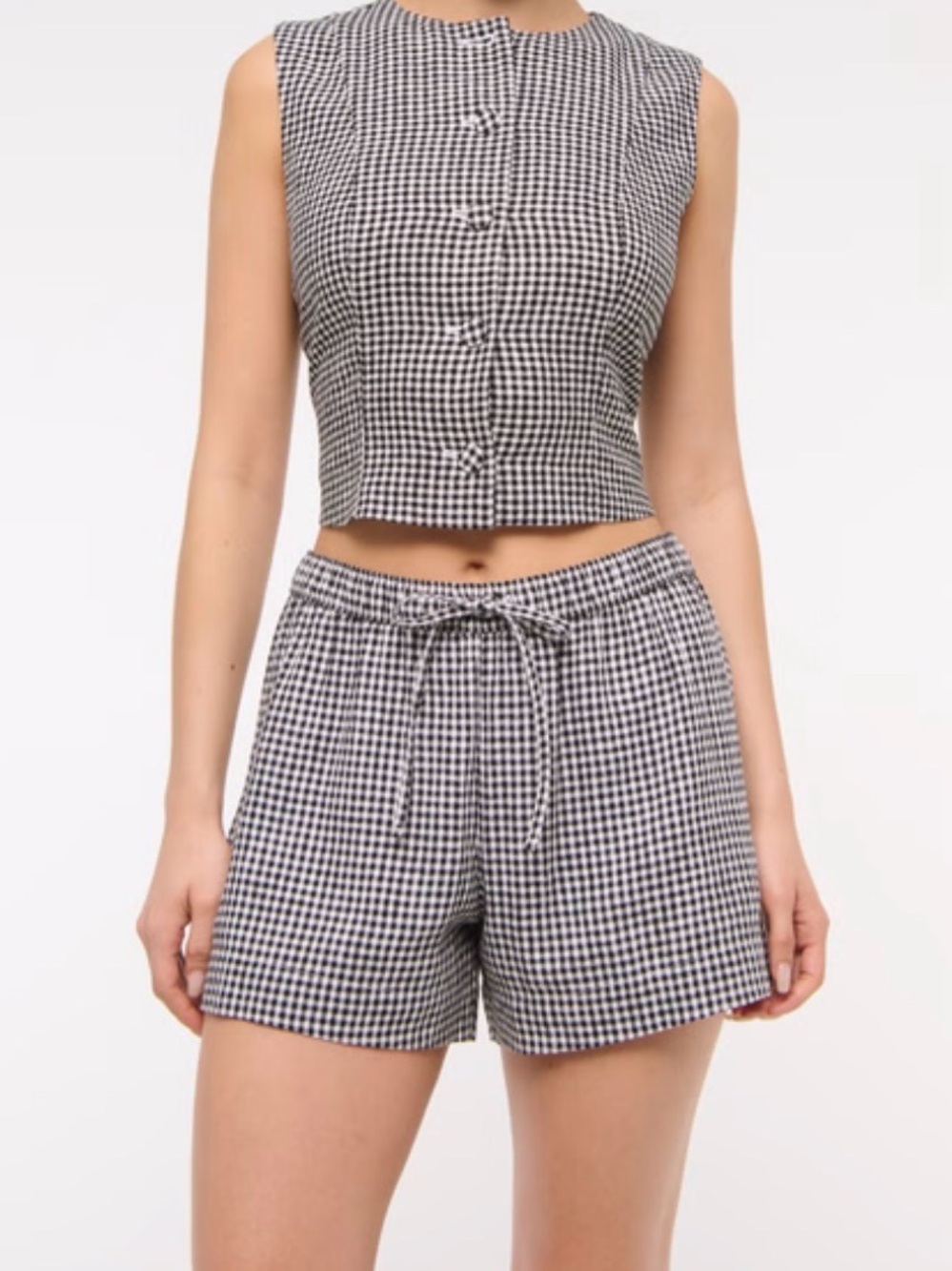 NWT Abercrombie Mid-Rise Linen Shorts